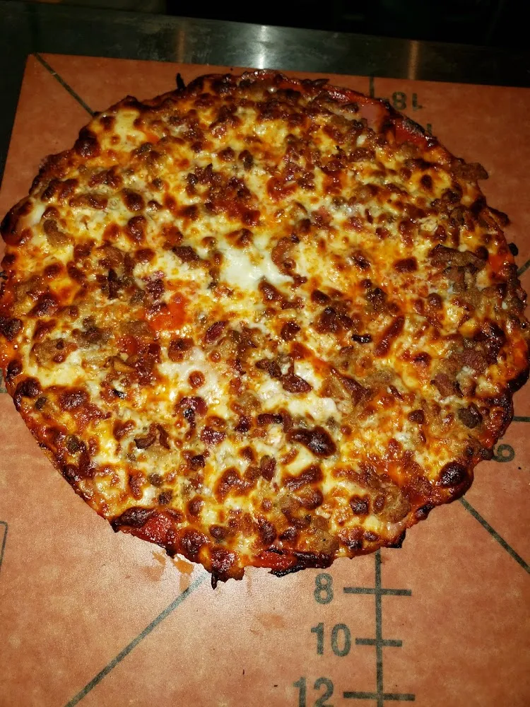 Tackle Box Pizza